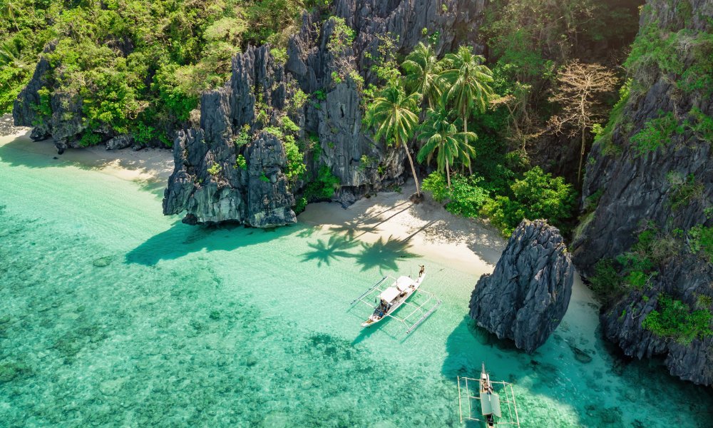 Philippines cityscape with travel eSIM enabling reliable mobile data and smooth roaming for visitors